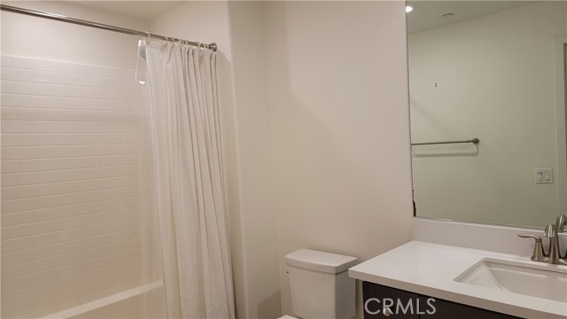 Detail Gallery Image 18 of 28 For 112 Acamar, Irvine,  CA 92618 - 3 Beds | 3/1 Baths