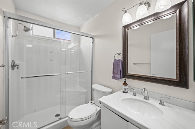 23291 Via Gaudix, Mission Viejo CA: https://media.crmls.org/medias/e5d74aa1-0567-48dd-84ea-322e0cc44323.jpg