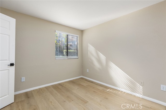 Detail Gallery Image 14 of 23 For 1265 Kendall Dr #1411,  San Bernardino,  CA 92407 - 2 Beds | 1 Baths