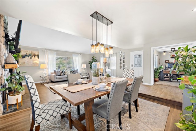 Detail Gallery Image 11 of 45 For 11088 Blue Allium Ave, Fountain Valley,  CA 92708 - 5 Beds | 3 Baths