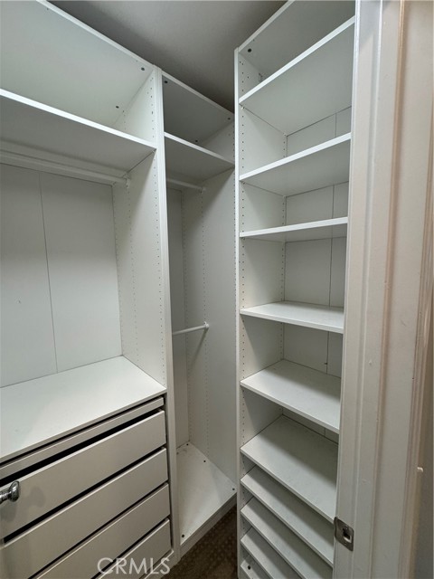 29101 Springshores Drive, Menifee CA: https://media.crmls.org/medias/e5d86c9f-5de4-484a-8988-03aa6cbac8ac.jpg