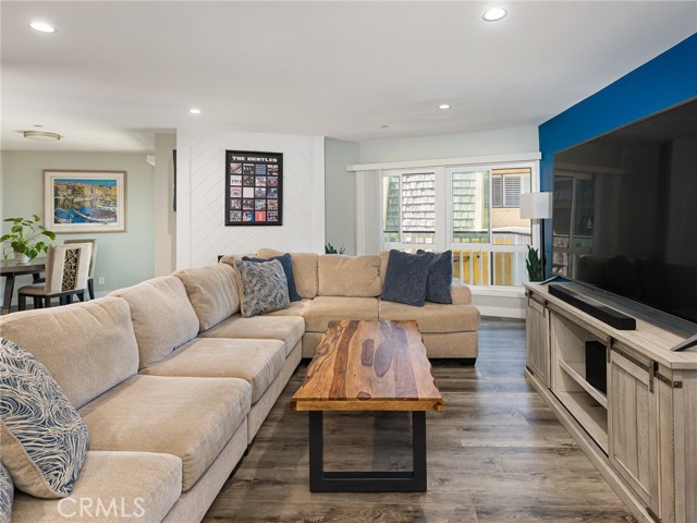 625 Esplanade, Redondo Beach, California 90277, 2 Bedrooms Bedrooms, 0 ,2 BathroomsBathrooms,Residential,For Sale,Esplanade,0,SB26109376