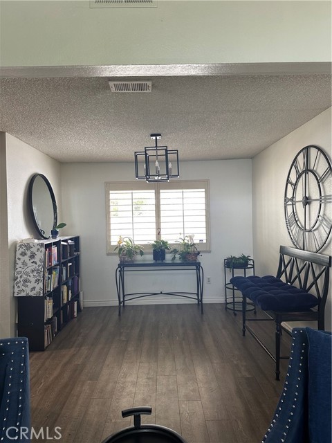 2311 Volya Court, Colton CA: https://media.crmls.org/medias/e5dae4c8-be32-44d4-9369-9a325695f953.jpg