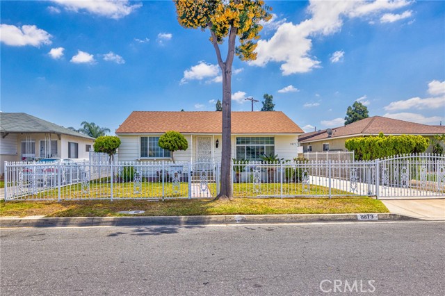 Detail Gallery Image 2 of 60 For 8873 Coolhurst Dr, Pico Rivera,  CA 90660 - 3 Beds | 2 Baths