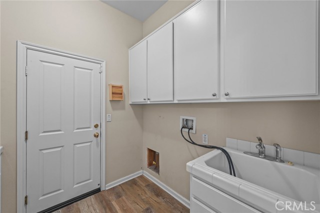 Detail Gallery Image 35 of 54 For 101 via De La Valle, Lake Elsinore,  CA 92532 - 4 Beds | 2/1 Baths