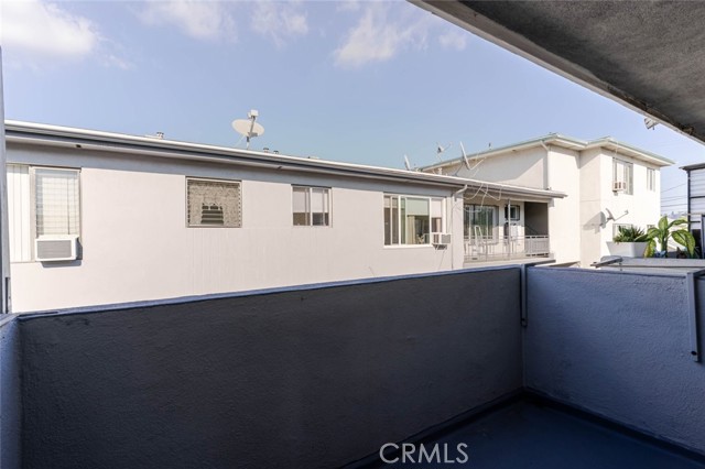 Detail Gallery Image 16 of 19 For 1128 N Edgemont St #6,  Los Angeles,  CA 90029 - 1 Beds | 1 Baths