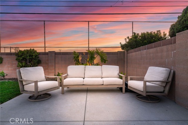Detail Gallery Image 27 of 33 For 15801 Carrie Ln, Huntington Beach,  CA 92647 - 3 Beds | 2 Baths