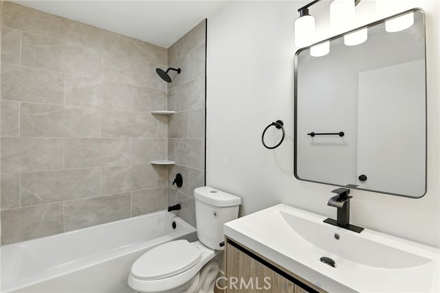 Detail Gallery Image 11 of 19 For 803 Tamayo Dr #1,  Chula Vista,  CA 91910 - 2 Beds | 2 Baths