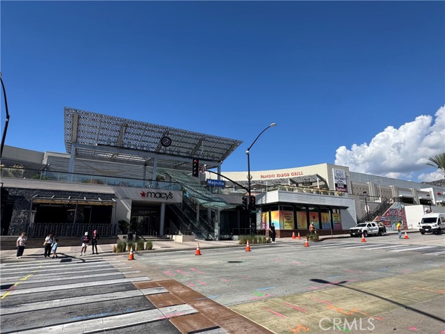 2 Bed Home for Sale in Burbank, California