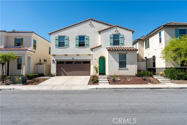 Detail Gallery Image 2 of 44 For 980 W Jasmine Way, Rialto,  CA 92376 - 4 Beds | 3 Baths