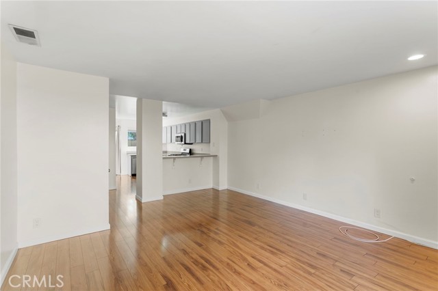 Detail Gallery Image 15 of 30 For 1235 E Carson St #4,  Carson,  CA 90745 - 2 Beds | 2 Baths