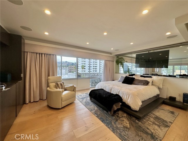 Detail Gallery Image 12 of 29 For 7135 Hollywood Bld #909,  Los Angeles,  CA 90046 - 1 Beds | 2 Baths