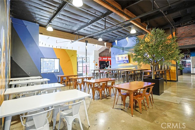 989 S Glendora Avenue, West Covina CA: https://media.crmls.org/medias/e5e079ef-7f45-424c-8537-171b43e02843.jpg