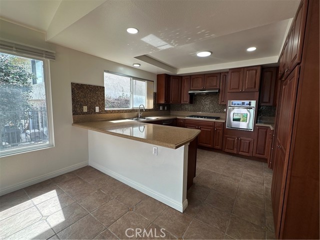 3107 Carolwood, Torrance, California 90505, 3 Bedrooms Bedrooms, ,2 BathroomsBathrooms,Residential Lease,For Rent,Carolwood,SB26074475