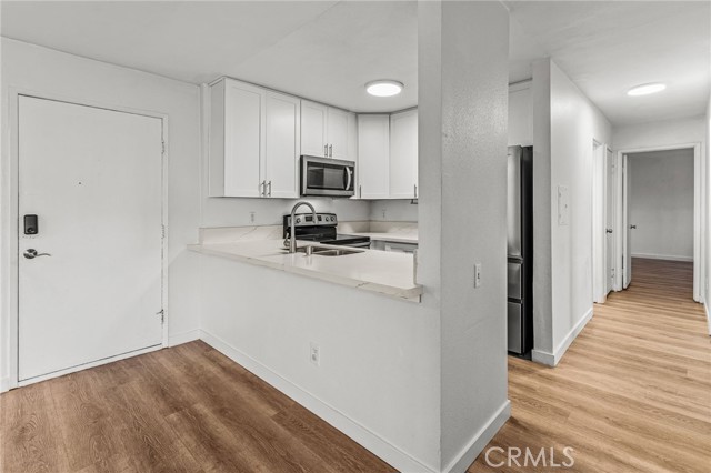 4064 Huerfano Avenue, San Diego CA: https://media.crmls.org/medias/e5e0c150-8e5c-453d-9a9c-3d94dc96ec57.jpg