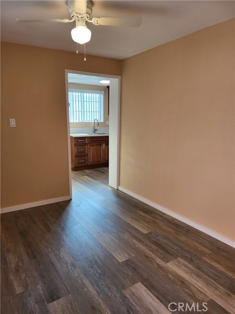 720 5th Avenue, La Habra CA: https://media.crmls.org/medias/e5e17f4a-7239-43ce-8ea2-0422776545bc.jpg