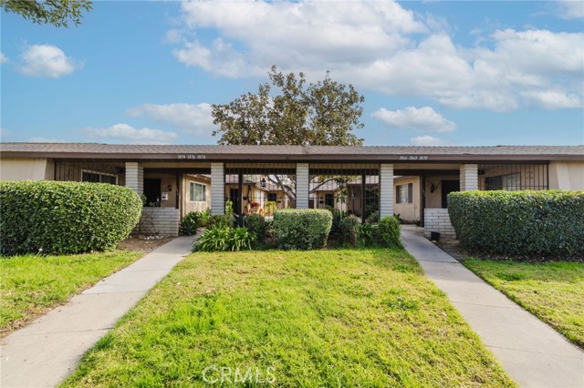 Detail Gallery Image 3 of 28 For 1878 Benedict Way, Pomona,  CA 91767 - 2 Beds | 2 Baths