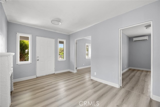 1163 W 3rd Street, Pomona CA: https://media.crmls.org/medias/e5e1e2bc-213c-4b4d-b515-57c6cadca37f.jpg