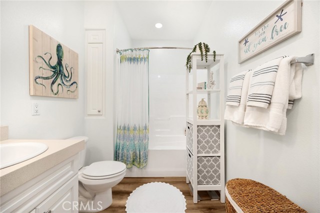 Detail Gallery Image 19 of 41 For 3148 Watermarke Pl, Irvine,  CA 92612 - 1 Beds | 1 Baths