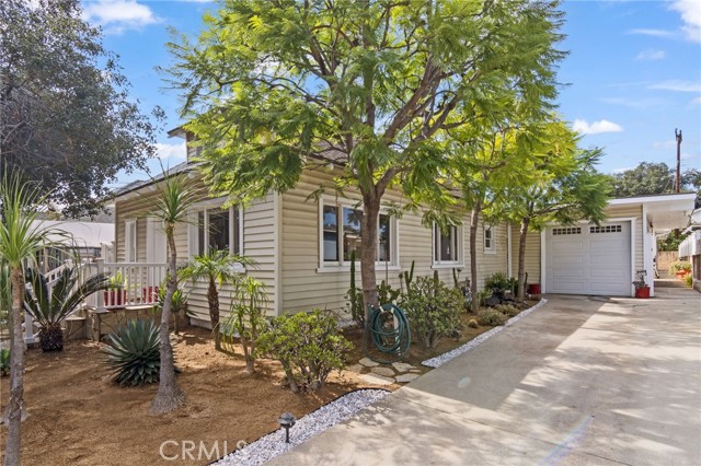 Detail Gallery Image 10 of 52 For 1007 Rose Ave, Pasadena,  CA 91107 - 4 Beds | 3 Baths