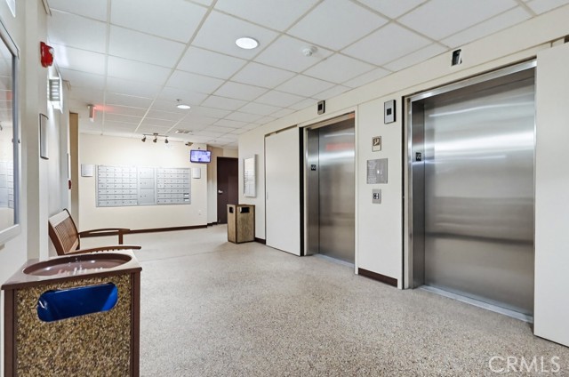 Image 43 of 75 For 13075 Pacific Promenade  115