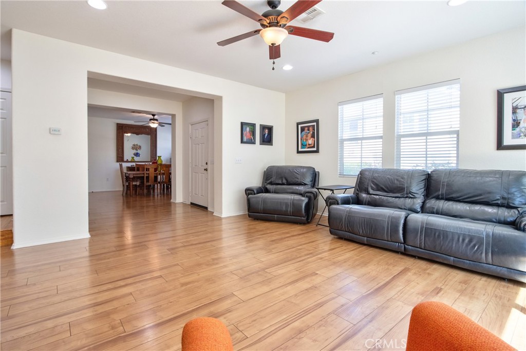 MLS #SW25088443 image #10