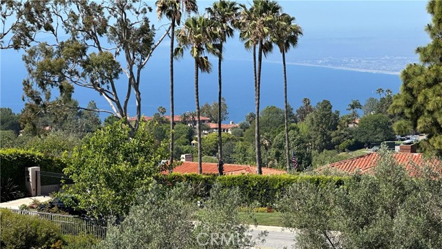 1400 Via Arco, Palos Verdes Estates, California 90274, 4 Bedrooms Bedrooms, ,1 BathroomBathrooms,Residential,For Sale,Via Arco,PV26073869 1400 Via Arco, Palos Verdes Estates, California 90274, 4 Bedrooms Bedrooms, ,1 BathroomBathrooms,Residential,For Sale,Via Arco,PV26073869