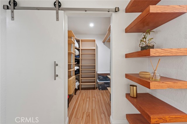 Detail Gallery Image 17 of 46 For 1832 Redcliff St, Los Angeles,  CA 90026 - 3 Beds | 3 Baths