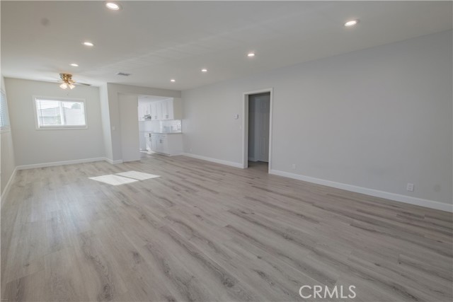 Detail Gallery Image 25 of 38 For 2841 E. Imperial Hwy., Lynwood,  CA 90262 - 5 Beds | 2 Baths