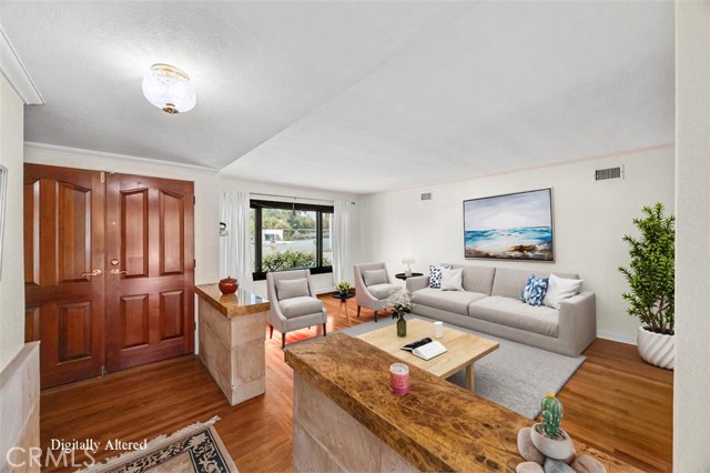 912 Bonnie, Brea CA: https://media.crmls.org/medias/e5e5b161-7ee1-434f-8feb-32cee18eb489.jpg