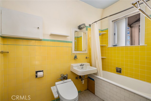 Detail Gallery Image 48 of 54 For 10 Atlantic, Long Beach,  CA 90802 - 1 Beds | 1 Baths