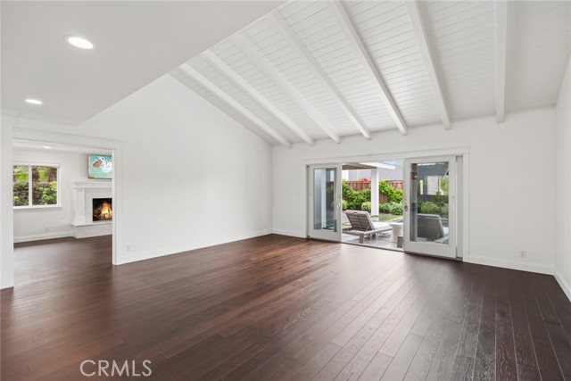 Detail Gallery Image 14 of 32 For 1915 Windward Ln, Newport Beach,  CA 92660 - 5 Beds | 3/1 Baths