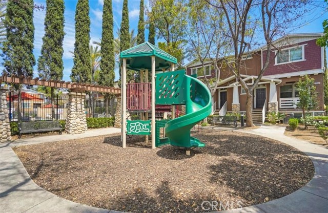 Detail Gallery Image 29 of 31 For 1963 Annandale Way, Pomona,  CA 91767 - 4 Beds | 2/1 Baths