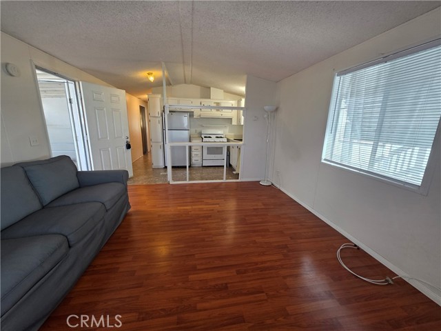 Detail Gallery Image 8 of 23 For 24200 Walnut St #57,  Torrance,  CA 90501 - 1 Beds | 1 Baths