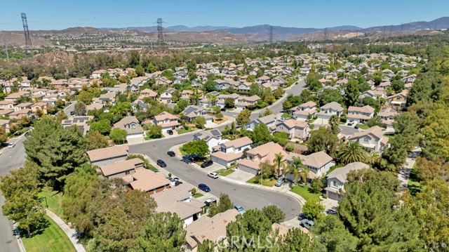 Detail Gallery Image 46 of 53 For 23809 Woodpark Ct, Valencia,  CA 91354 - 4 Beds | 3 Baths