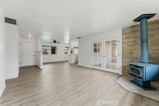 Detail Gallery Image 18 of 41 For 10312 Hawthorne Ave, Hesperia,  CA 92345 - 3 Beds | 3 Baths