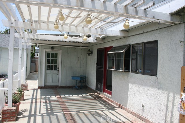 956 E Bastanchury Road, Placentia CA: https://media.crmls.org/medias/e5e79141-5a99-4118-bc9b-fcd3eca1f314.jpg