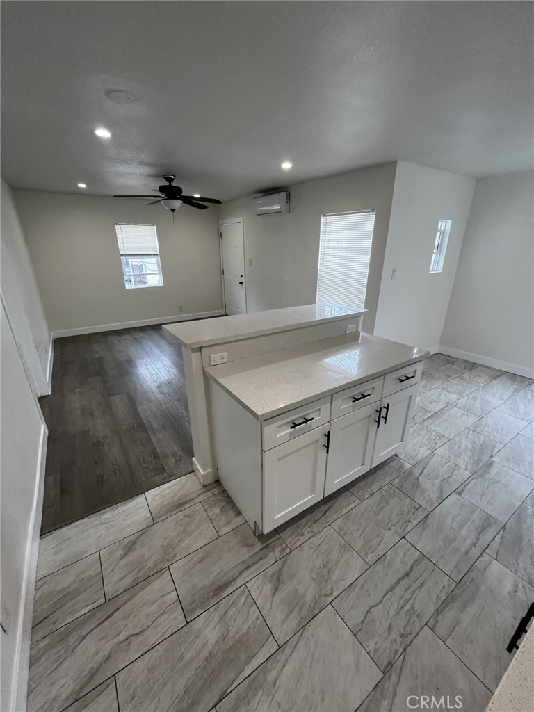 4516 S Normandie #1/2