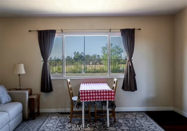 Detail Gallery Image 12 of 38 For 955 Las Lomas Dr #D,  La Habra,  CA 90631 - 3 Beds | 1/1 Baths