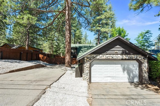 Detail Gallery Image 30 of 30 For 39965 Hillcrest, Big Bear Lake,  CA 92315 - 4 Beds | 2 Baths