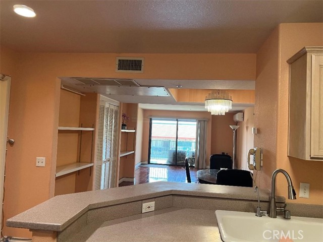 Detail Gallery Image 12 of 26 For 321 N Orange Ave #306,  Monterey Park,  CA 91755 - 2 Beds | 2 Baths