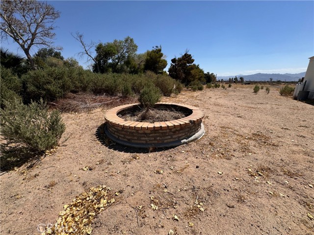 Detail Gallery Image 22 of 25 For 45574 Twin Lakes Dr, Newberry Springs,  CA 92365 - 2 Beds | 2 Baths