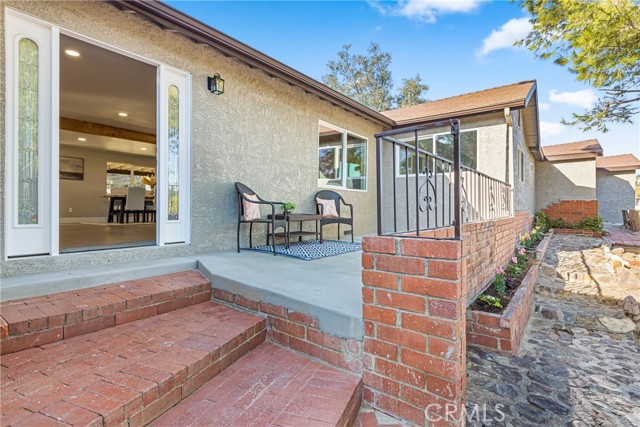 Detail Gallery Image 3 of 36 For 5269 Felspar St, Jurupa Valley,  CA 92509 - 4 Beds | 2 Baths