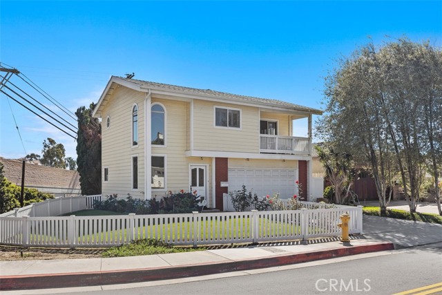Detail Gallery Image 4 of 34 For 137 W Avenida Cornelio, San Clemente,  CA 92672 - 3 Beds | 2/1 Baths