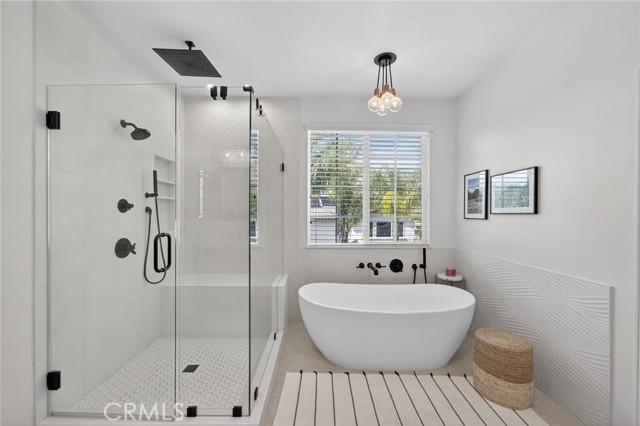 Detail Gallery Image 3 of 75 For 46093 Hunter Trail, Temecula,  CA 92592 - 5 Beds | 4/1 Baths