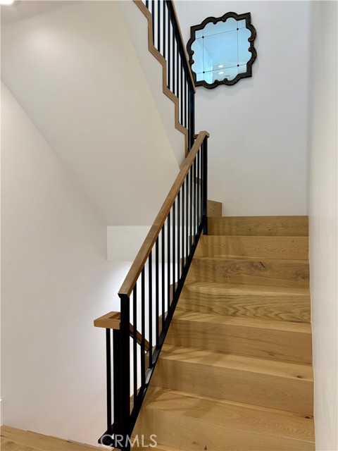 Detail Gallery Image 22 of 43 For 2621 Gates Ave #B,  Redondo Beach,  CA 90278 - 4 Beds | 3 Baths