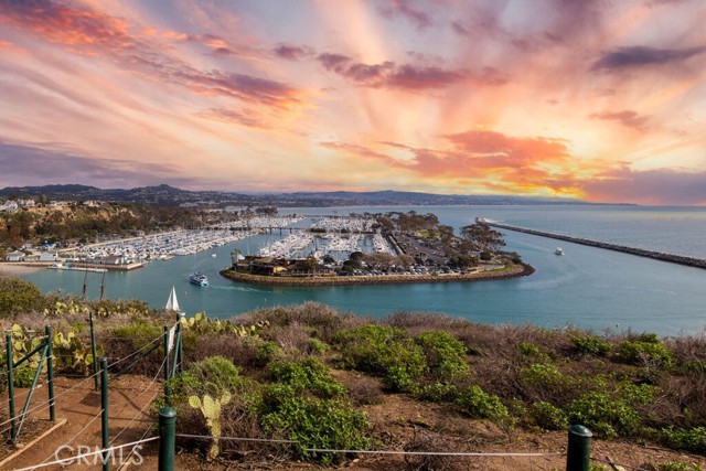 24612 Harbor View Drive, Dana Point CA: https://media.crmls.org/medias/e5ec4d3d-509e-4fe9-b6ac-f77ab8bcc17d.jpg