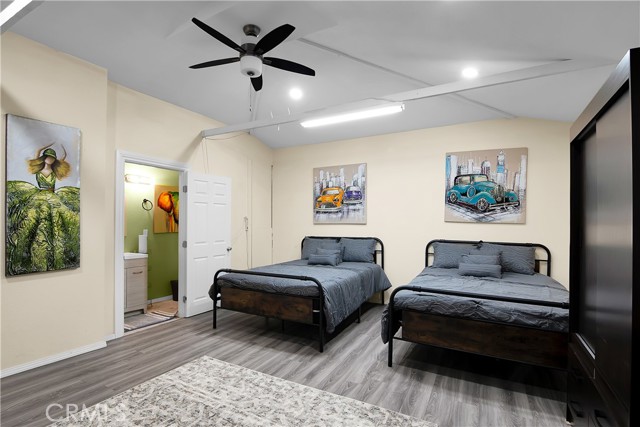 Detail Gallery Image 37 of 43 For 3701 Royal Meadow, Sherman Oaks,  CA 91403 - 4 Beds | 3 Baths