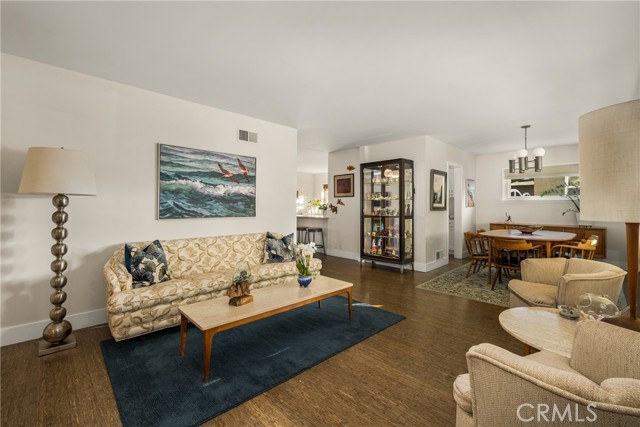 Detail Gallery Image 7 of 53 For 943 E Everett Place, Orange,  CA 92867 - 2 Beds | 2 Baths