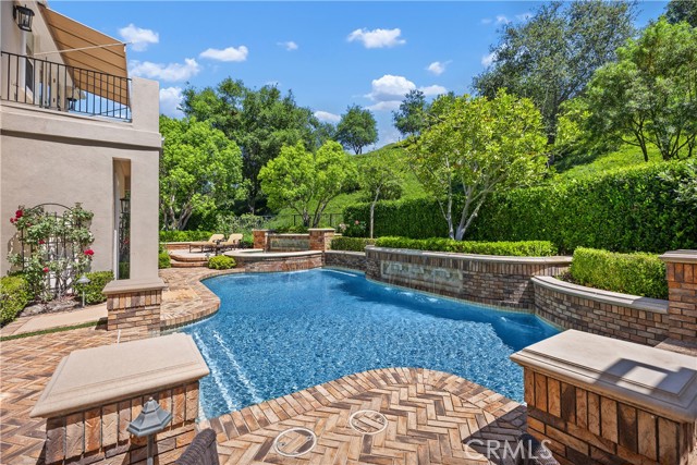 4 Sandy Knoll, Coto de Caza CA: https://media.crmls.org/medias/e5ecd2a6-98dc-43b9-99cb-d44e58ac9a3b.jpg
